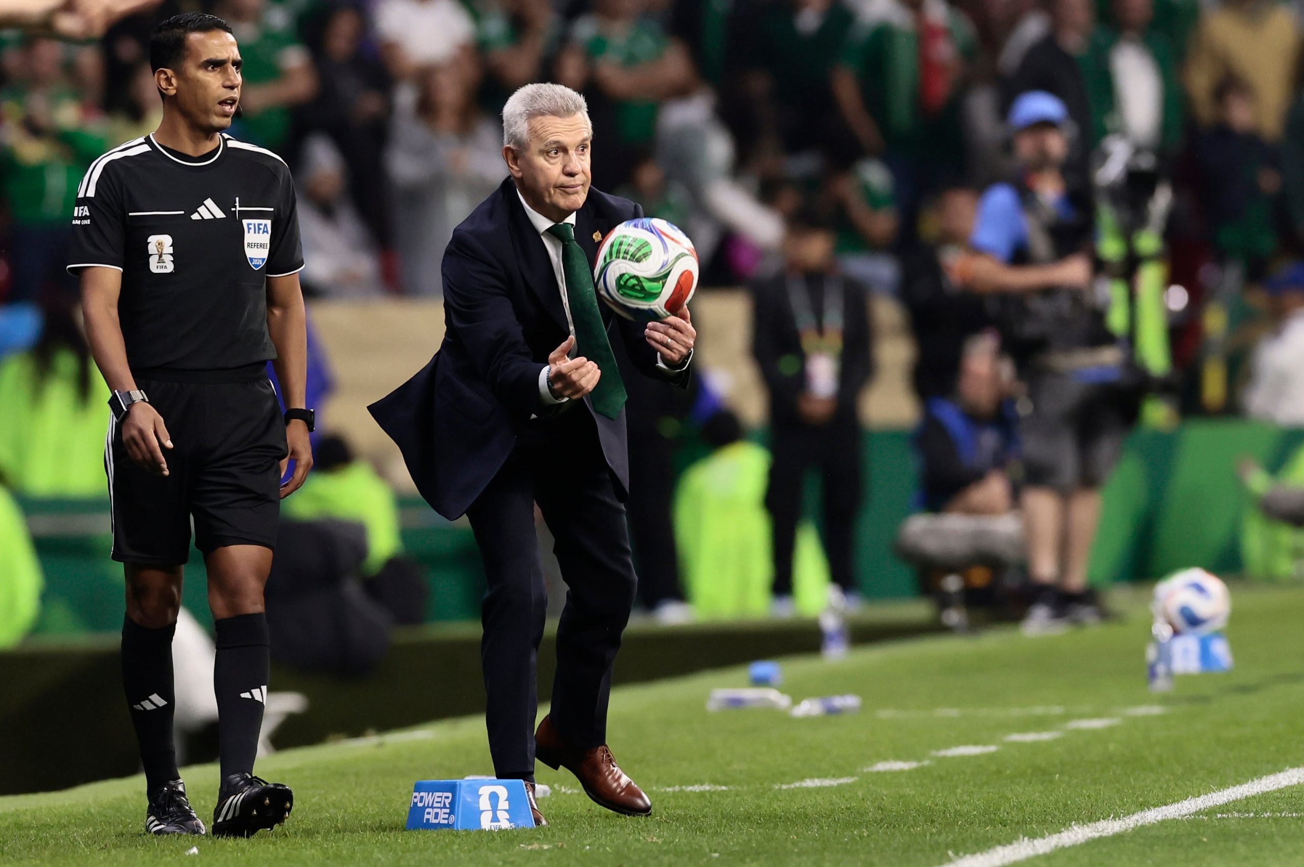 “Ecuador lo buscó”, revela la prensa de España sobre “propuesta que no tuvo avance” por el mexicano Javier Aguirre